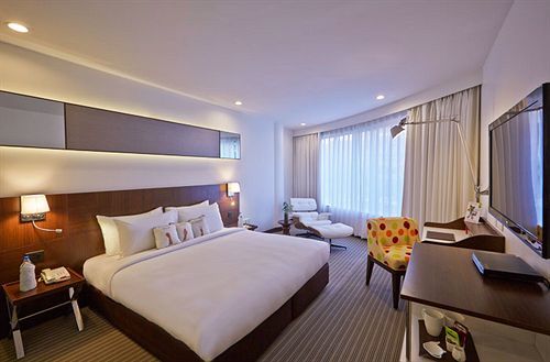 K10 Hotel Vadodara Bagian luar foto